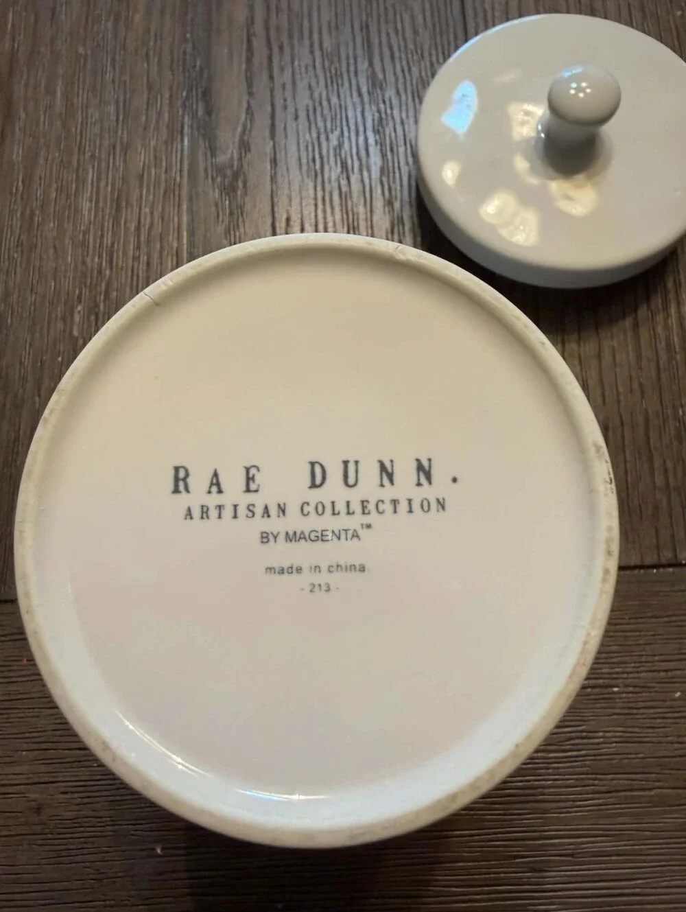NWOT Rae Dunn by Magenta 